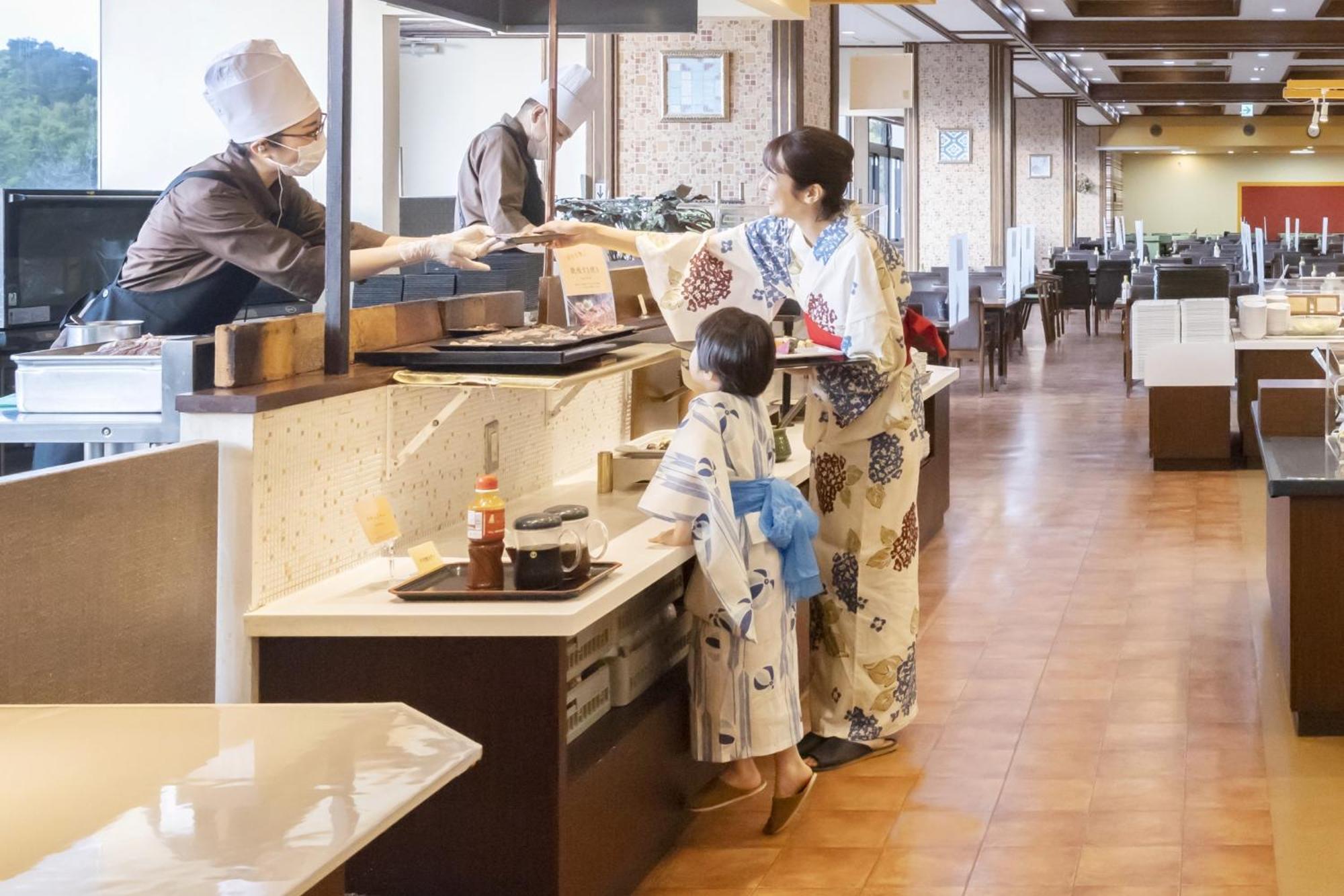 Hotel Ooedo Onsen Monogatari Shima Saichoraku Esterno foto